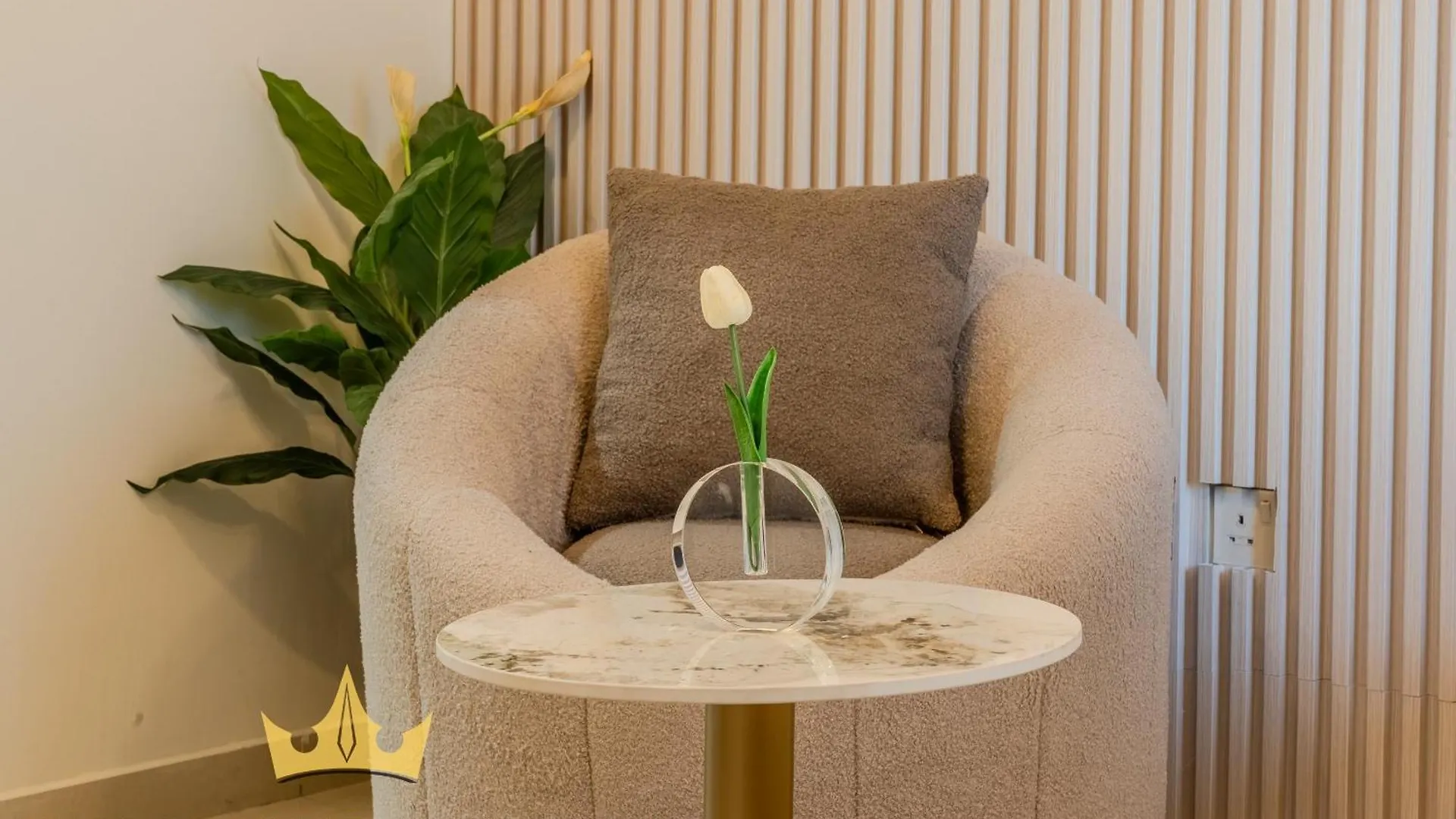Kings Holiday Homes Luxury 2 Apartments Dunya Tower Burj Khalifa St Dubai 0*,  Förenade Arabemiraten