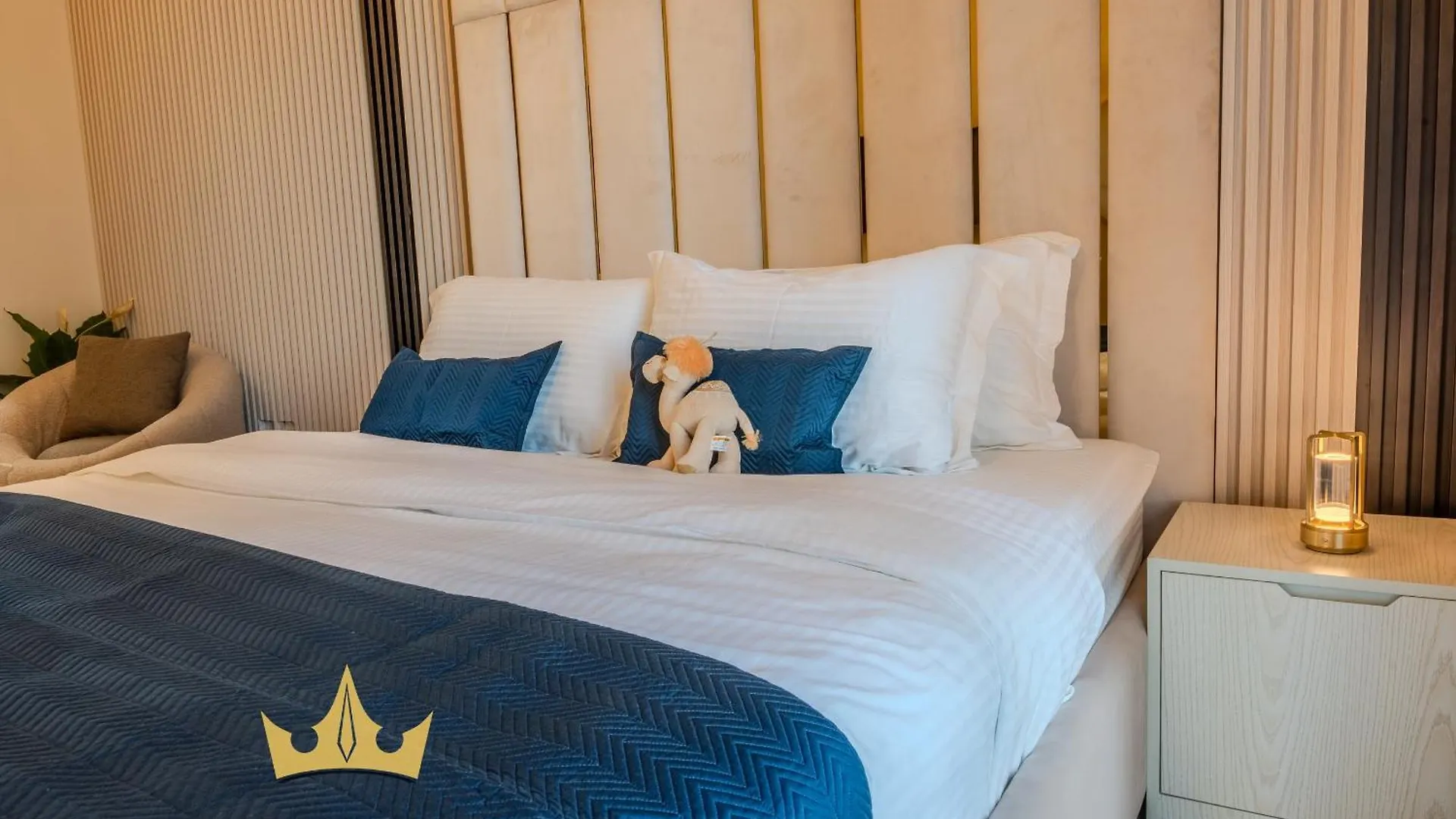 Pensionat Kings Holiday Homes Luxury 2 Apartments Dunya Tower Burj Khalifa St Dubai