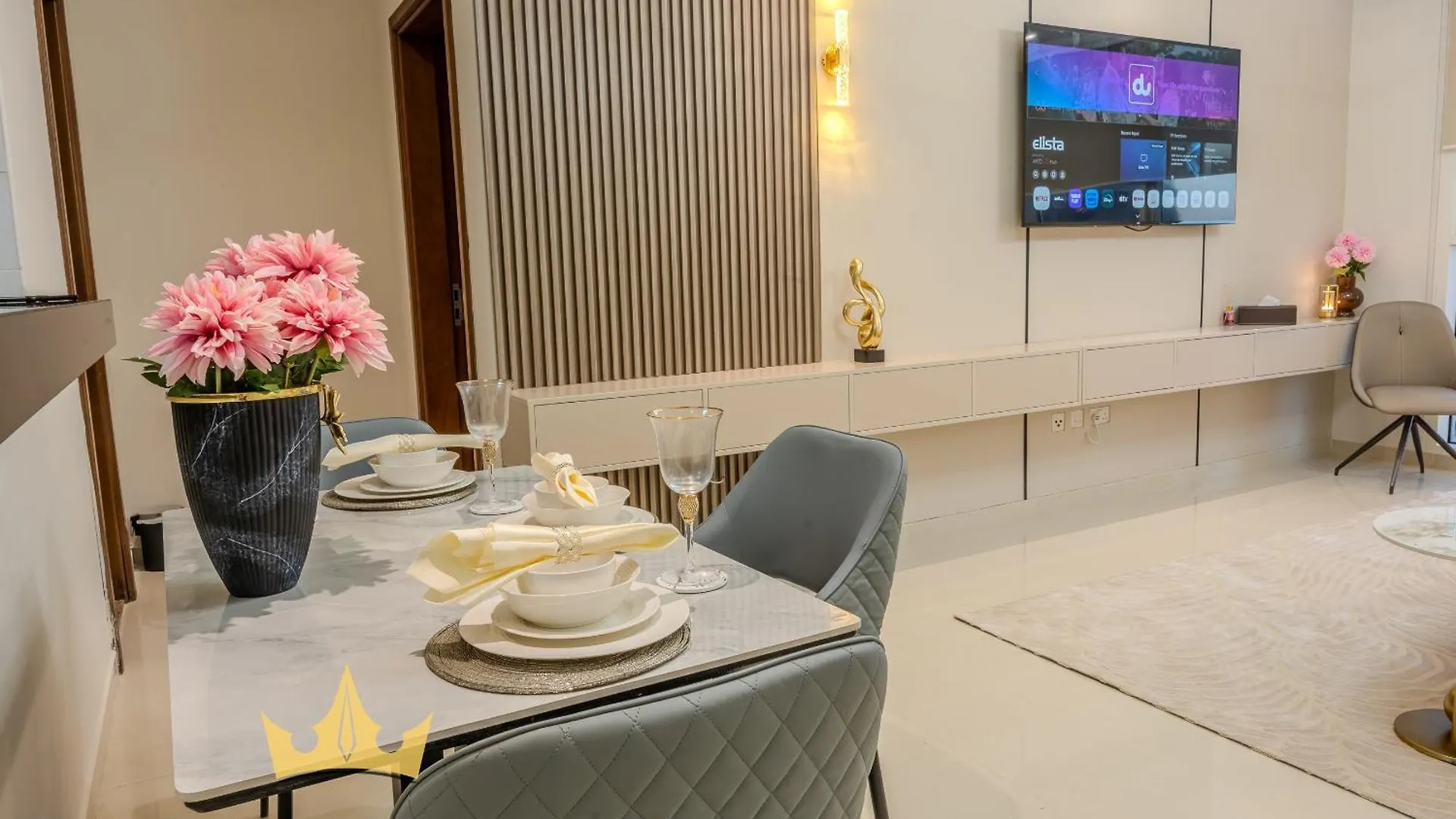 Pensionat Kings Holiday Homes Luxury 2 Apartments Dunya Tower Burj Khalifa St Dubai