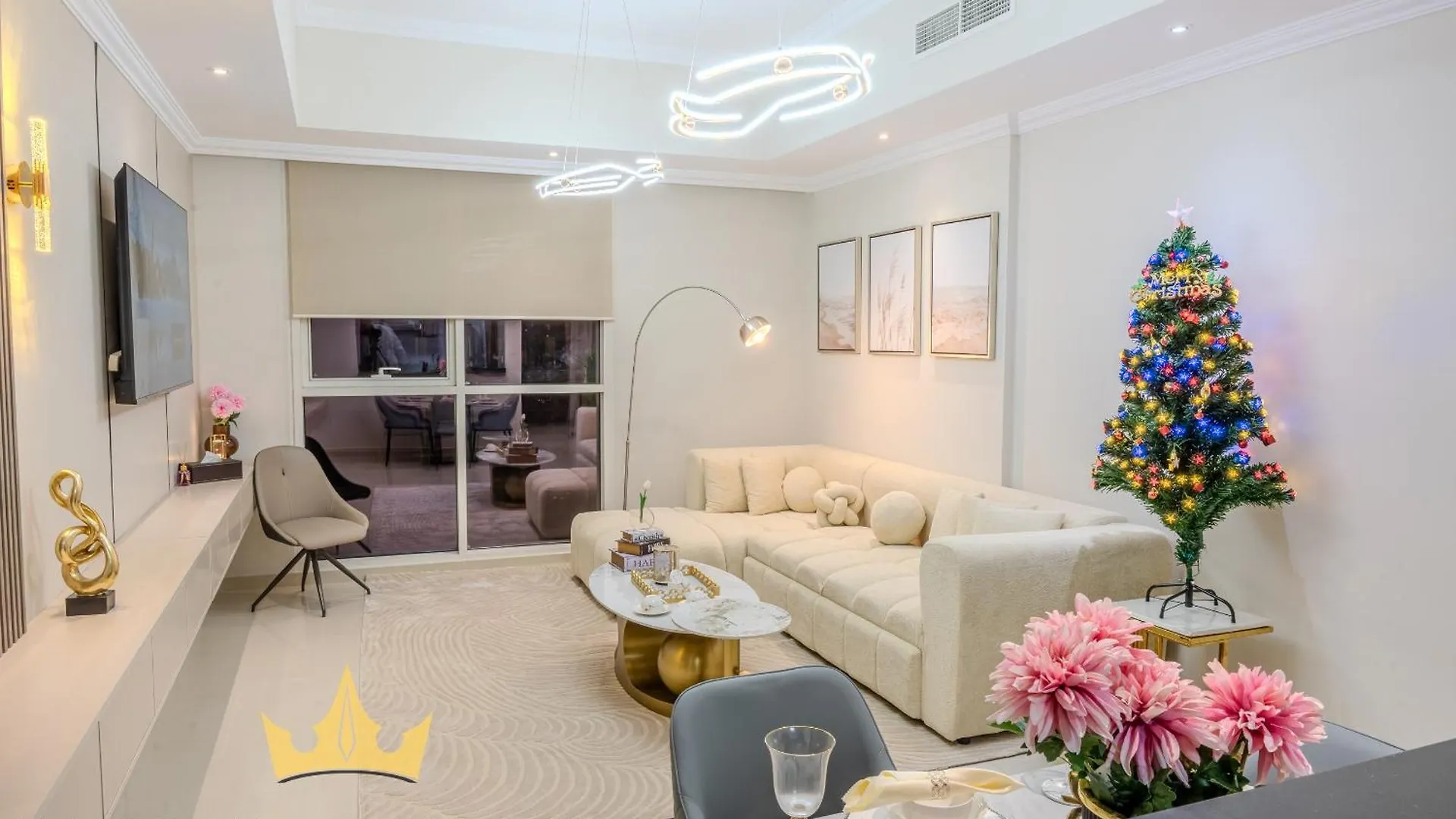 Kings Holiday Homes Luxury 2 Apartments Dunya Tower Burj Khalifa St Dubaj